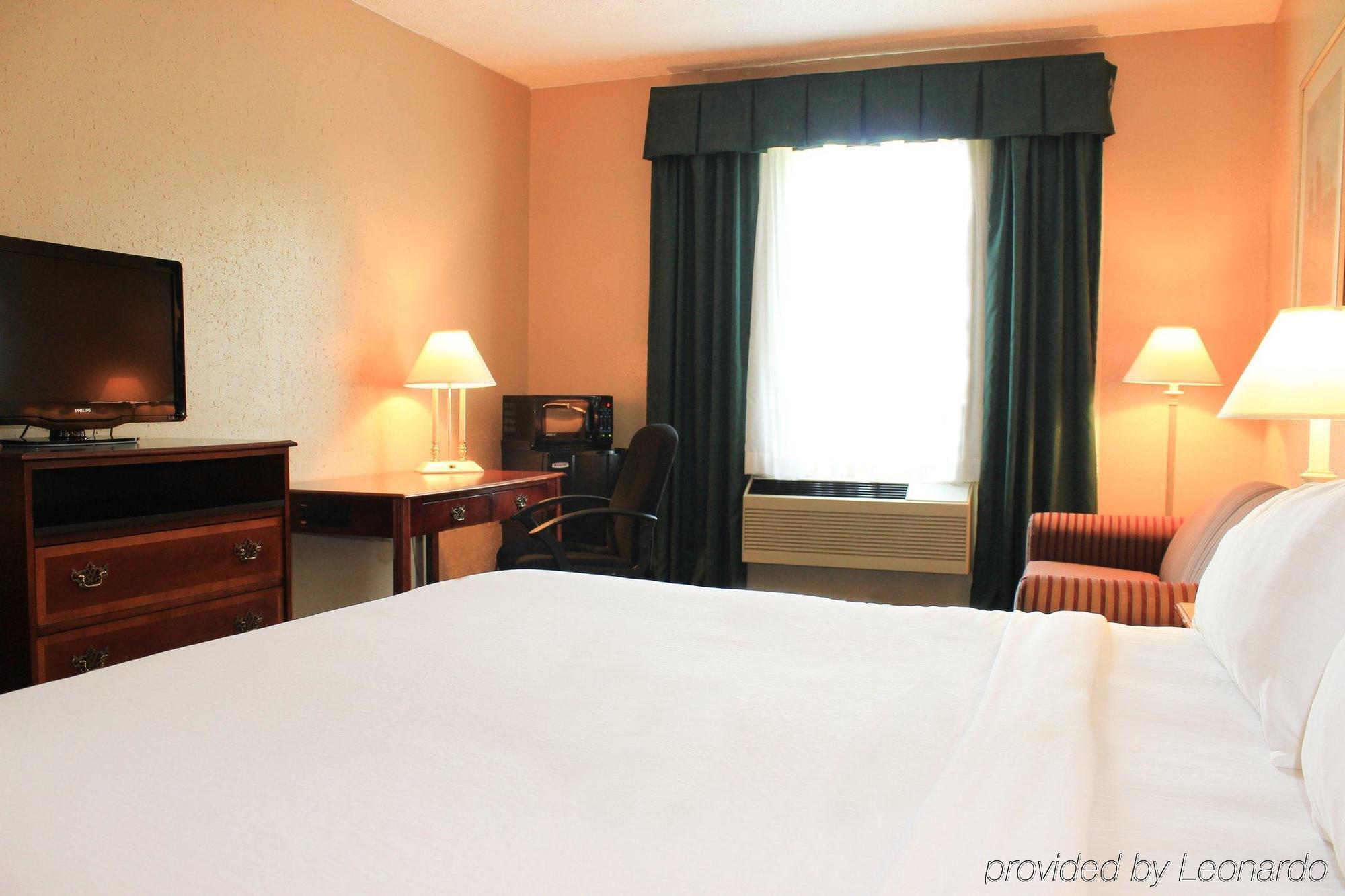 Holiday Inn Express Kilmarnock Esterno foto