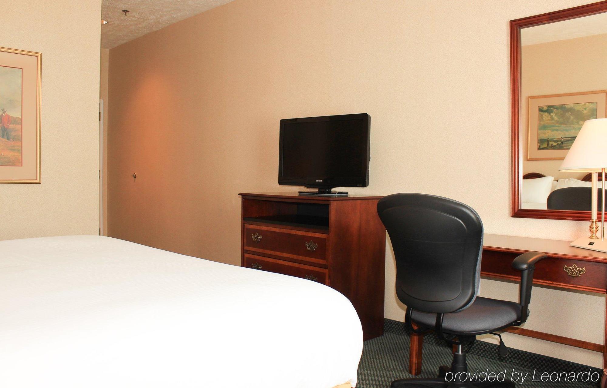 Holiday Inn Express Kilmarnock Esterno foto