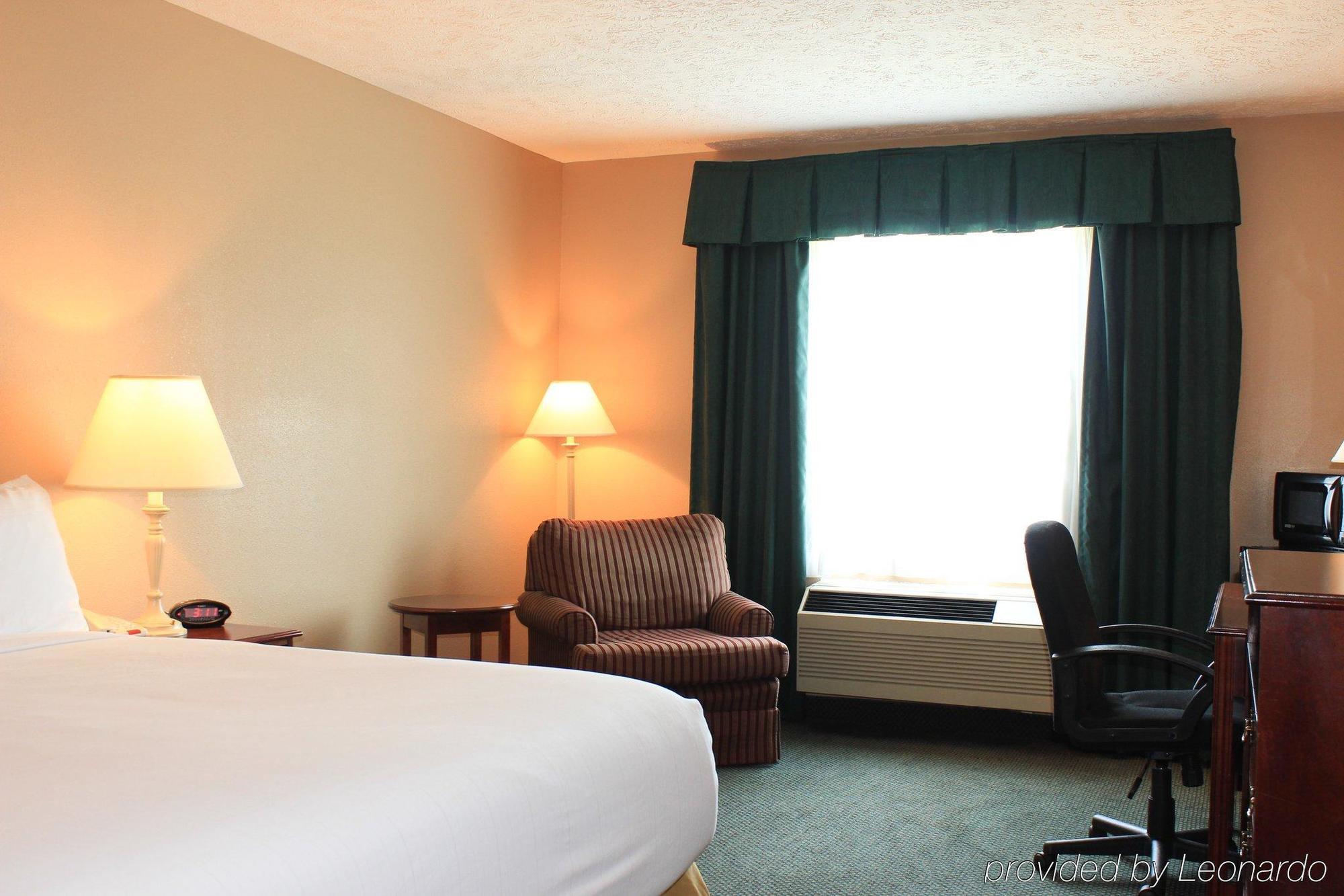 Holiday Inn Express Kilmarnock Esterno foto