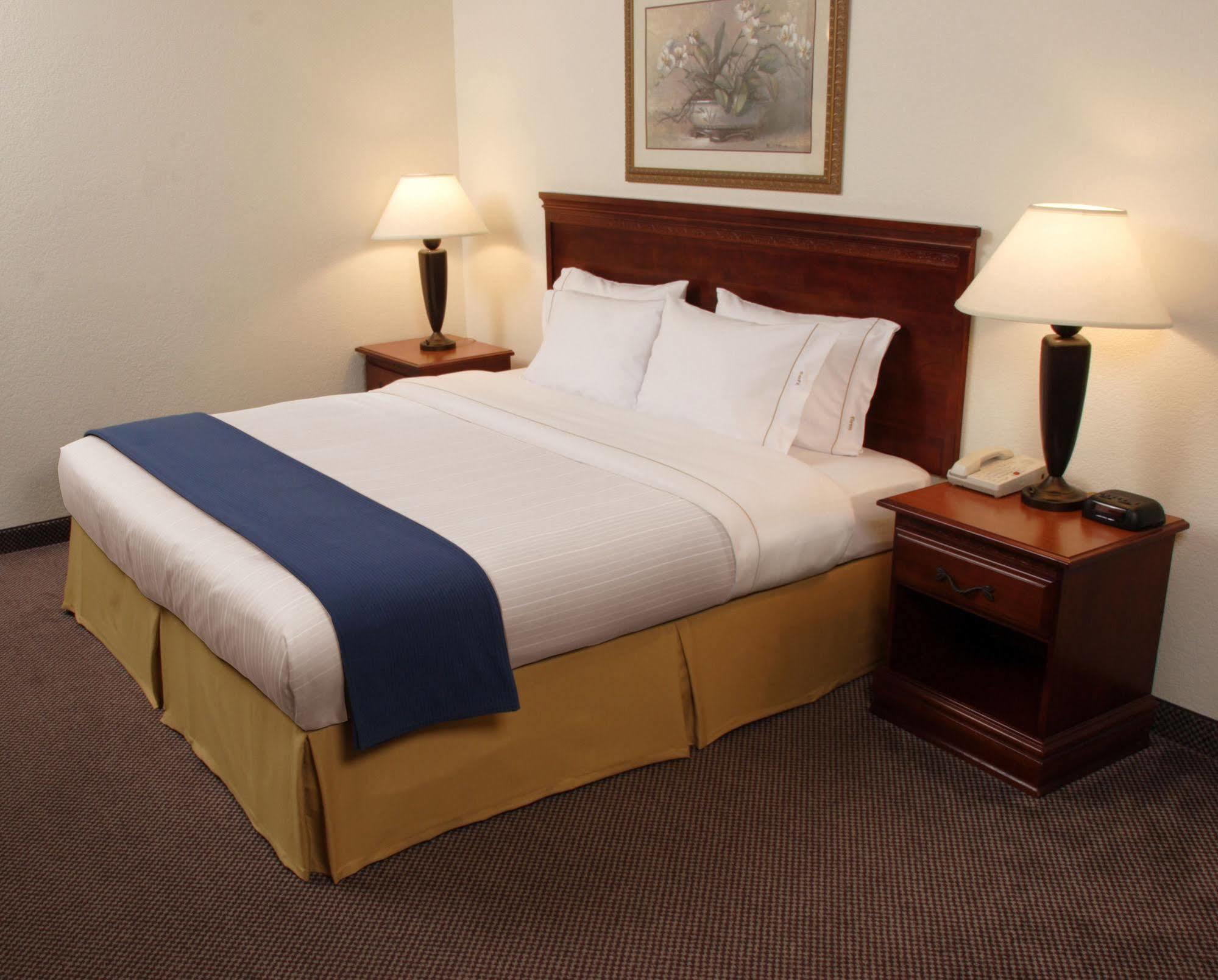 Holiday Inn Express Kilmarnock Esterno foto